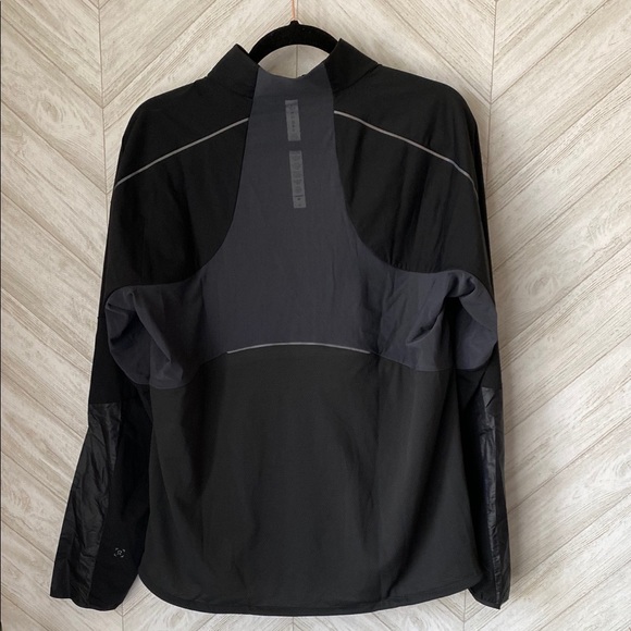 🍋Lululemon Fast and Free Jacket🍋 - Picture 10 of 10